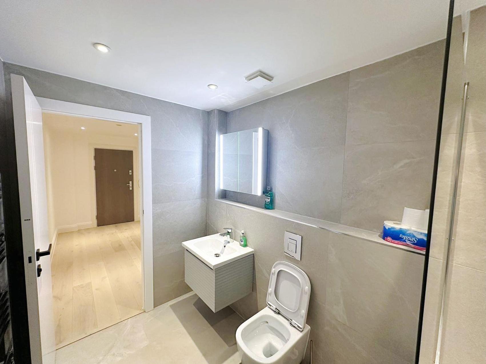 Appartement Luxury Modern Flat Near Center à Londres Extérieur photo